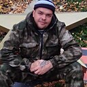 Максим, 33 года