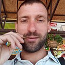 Михаил, 33 года
