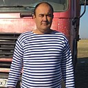 Улугбек, 49 лет
