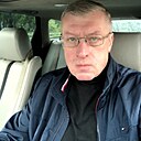 Лев, 51 год