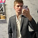 Денис, 22 года