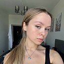 Оля, 22 года