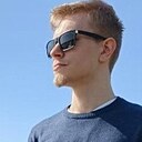 Лев, 20 лет
