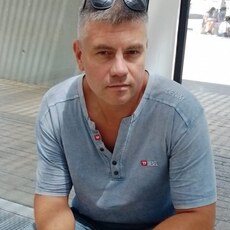 Михаил, 46 из г. Санкт-Петербург.