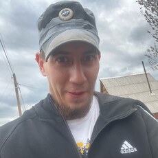 Фотография мужчины Максим, 25 лет из г. Усть-Илимск