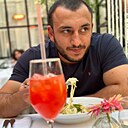 Артур, 32 года
