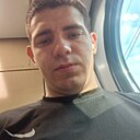 Максим, 22 года