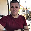 Саша, 44 года