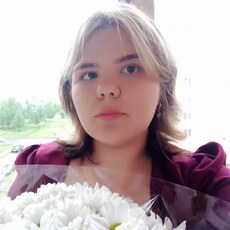 Фотография девушки Ангелина, 18 лет из г. Нижнекамск