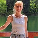 Euphoria, 44 года