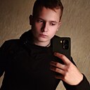 Денис, 21 год