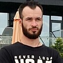 Roma, 33 года