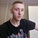 Макс, 22 года