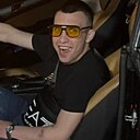 Максим, 22 года