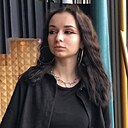 Ксюша Афанасьева, 21 год