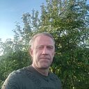 Роман, 44 года
