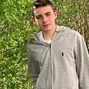 Денис, 20 лет