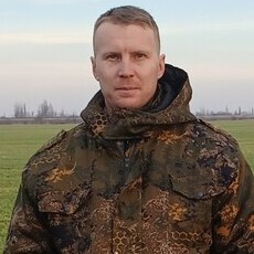 Фотография мужчины Михаил, 34 года из г. Нижнегорский