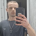 Михаил, 32 года