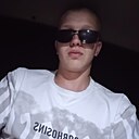 Виктор, 21 год