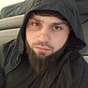 Сулейман, 22 года