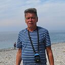 Гарри, 69 лет