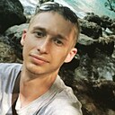 An, 33 года