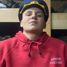 Фотография мужчины Степан, 19 лет из г. Среднеуральск