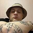 Илья, 22 года
