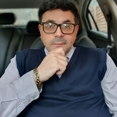 Владимир, 44 из г. Санкт-Петербург.