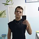 Дмитрий, 19 лет
