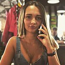 Julia, 27 лет
