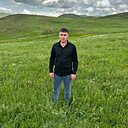Vardan, 33 года