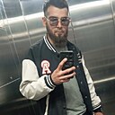 Артур, 32 года