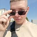 Антон, 22 года