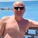 Антон, 32 года
