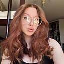 Анастасия, 18 лет