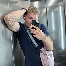 Фотография мужчины Максим, 25 лет из г. Стаханов