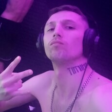 Фотография мужчины Obnimit, 26 лет из г. Шахты