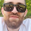 Роман, 33 года