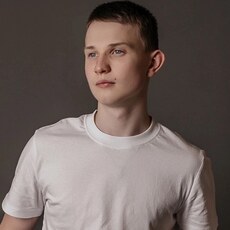 Фотография мужчины Максим, 18 лет из г. Мончегорск