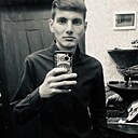 Ali, 23 года