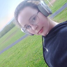 Фотография девушки Masha Tyrova, 18 лет из г. Уни