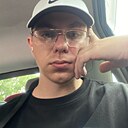 Ароем, 22 года