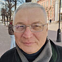 Victor, 64 года