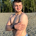 Максим, 22 года