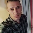Виктор, 32 года