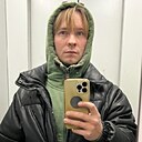 Роман, 33 года