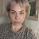 Е И, 42 года
