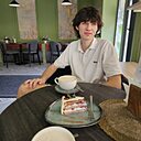Максим, 20 лет